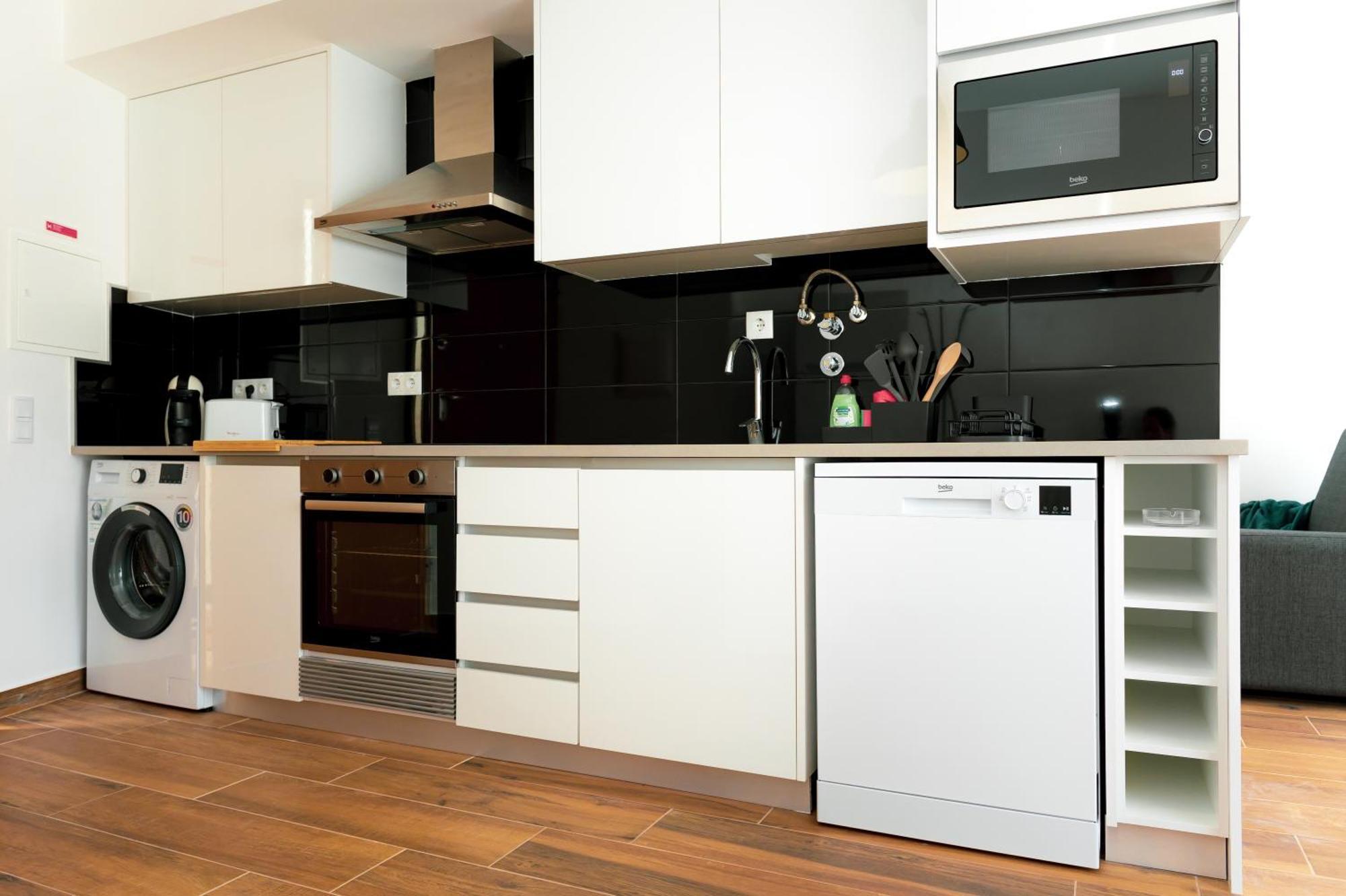 Gold Ferrel Ii Apartment *